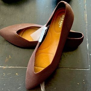 Old navy flats brand new never worn